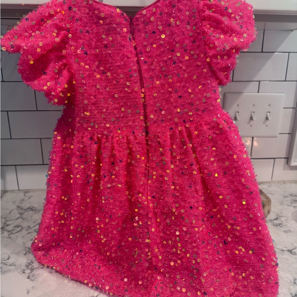 Lola and the Boys 2T
Pink Sequin Puff-Sleeve Kids Dress